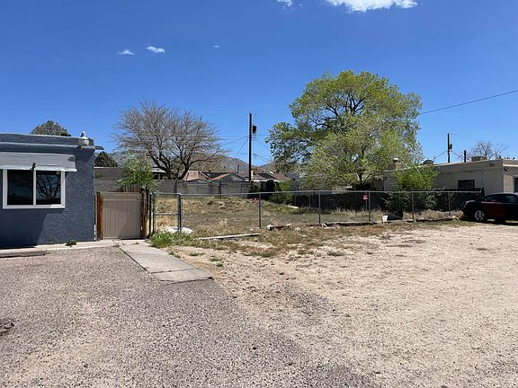 5th image of 1716 Paisano St NE