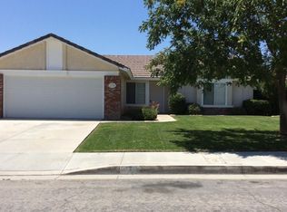 37383 Downing St, Palmdale, CA 93550