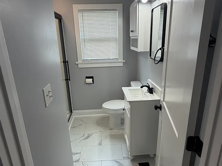 1623 Kenneth Ave — Photo 10