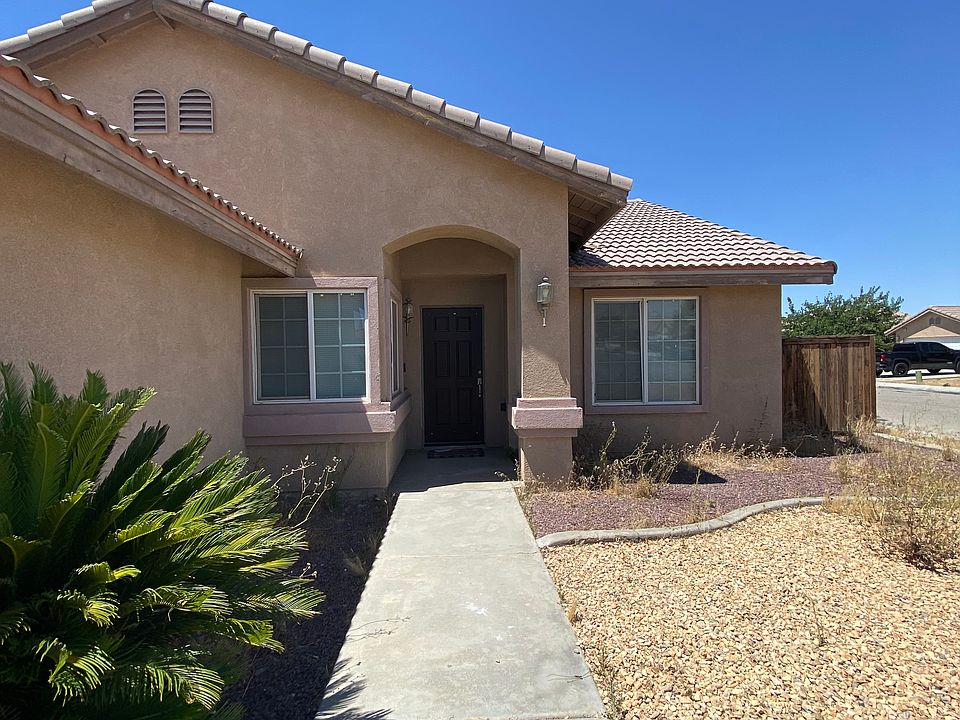 1st image of 10374 Bella Ln