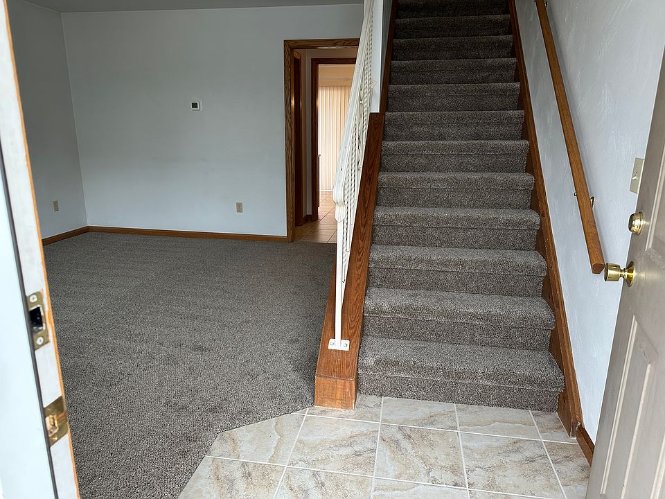 1st image of 2901 Lena Ct