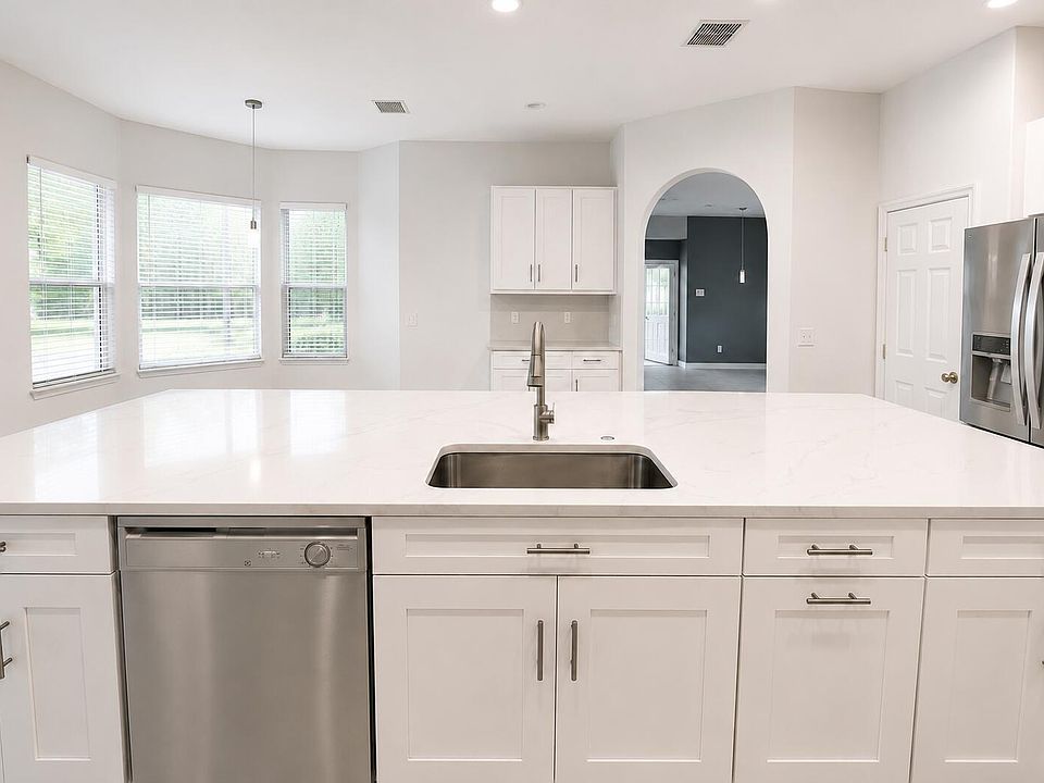 1st image of 2811 Serenity Circle S