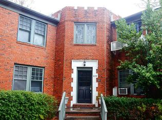 238 Portland St APT 4, Houston, TX 77006