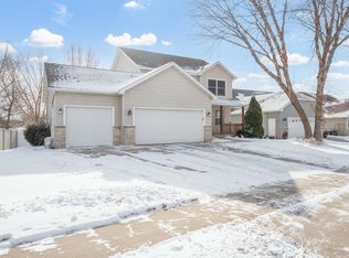 4636 White Pine Pl NW, Rochester, MN 55901
