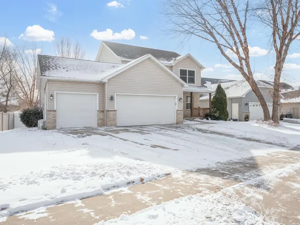 4636 White Pine Pl NW, Rochester, MN 55901