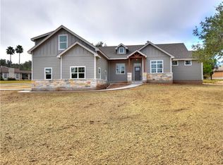 21923 Briarcliff Dr, Briarcliff, TX 78669