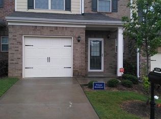 3166 Haynes Park Dr, Lithonia, GA 30038
