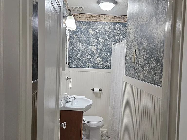 440 N Piatt Ave #2 — Photo 5