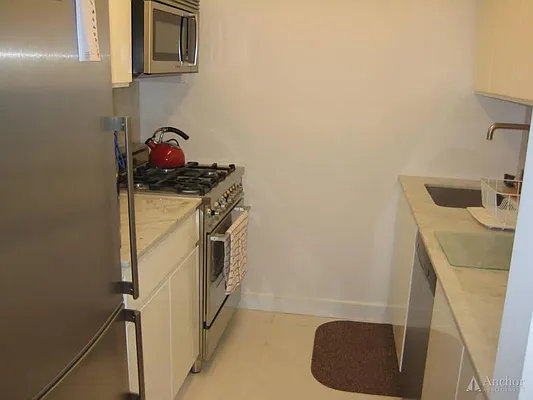 Rented by Anchor Associates | media 42