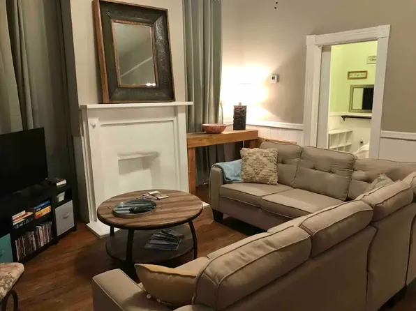 322 W Hall St #A, Savannah, GA 31401