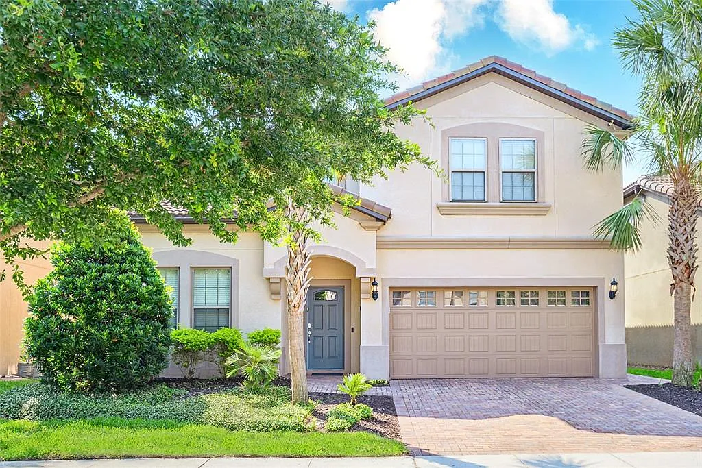 8 bed, 6.0 bath, 4041 sqft, $4,500 — Photo 2