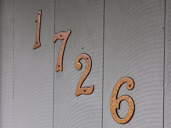 3rd image of 1726 Tanglewood Dr