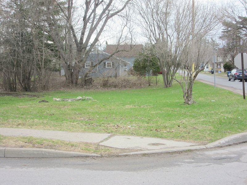 1st image of 117 Miner St