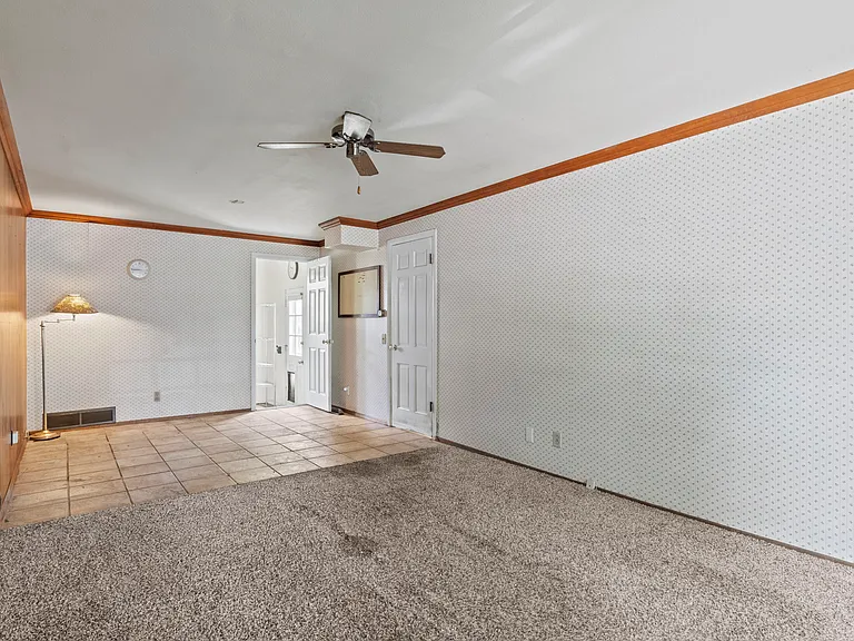 2912 Drakestone Dr — Photo 19