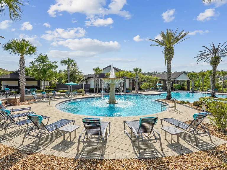 Oakleaf Plantation Apartments — Photo 26