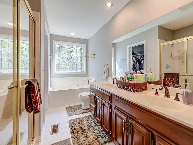 2182 Woodlet Park Dr — Photo 9