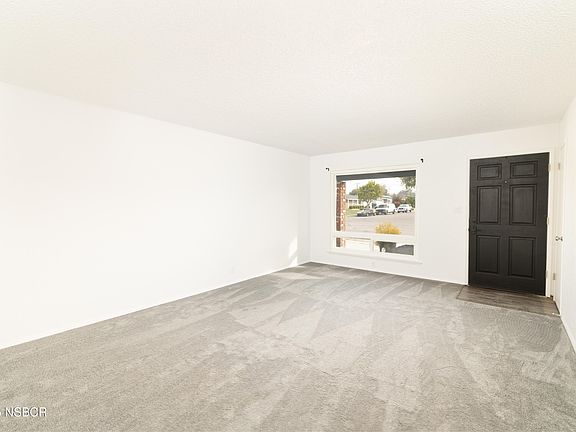 4th image of 5371 Highland Dr