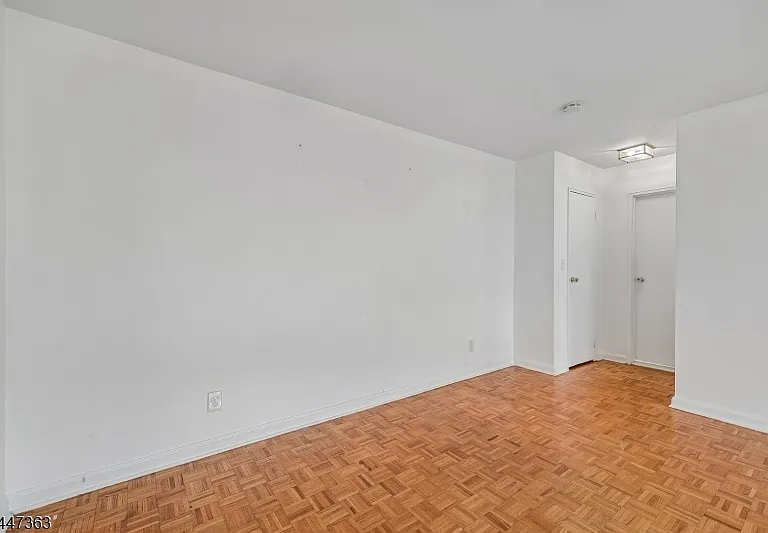 135-167 S Maple Ave #137-D — Photo 6