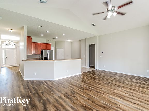 3rd image of 3514 Saddle Ct