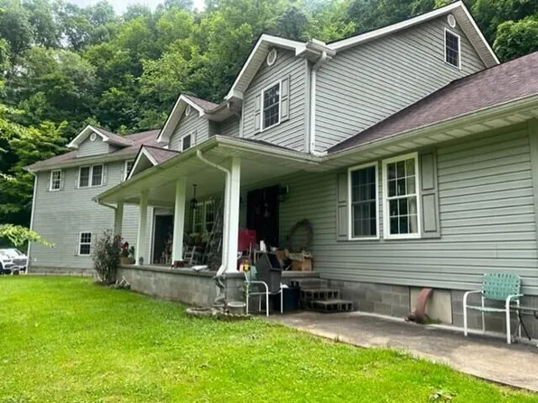 161 Stumbo Subdivision, Prestonsburg, KY 41653