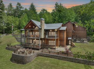 284 Quail Ridge Rd, Blue Ridge, GA 30513