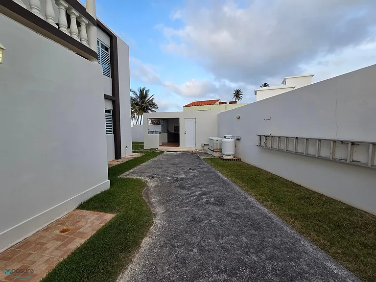 3 Mirador Del Cielo Cliff St #3 — Photo 5