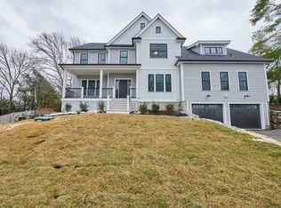 26 Old Colony Rd, Arlington, MA 02474