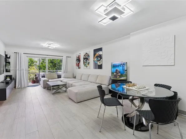 4400 Hillcrest Dr APT 303B, Hollywood, FL 33021