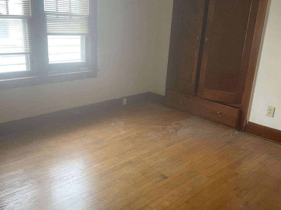 4553 Curtis St, photo 23