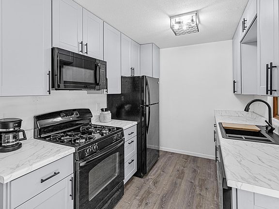 5th image of 6678 166th St W