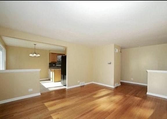 3rd image of 9603 S Wentworth Ave