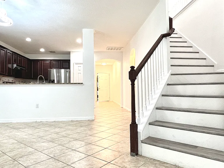 1128 Bassano Way — Photo 21