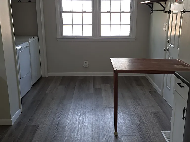524 Country Club Dr — Photo 12