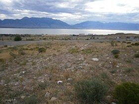 2nd image of 3027 S Fox Point Dr