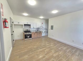 635 15th Ave #3, Newark, NJ 07103