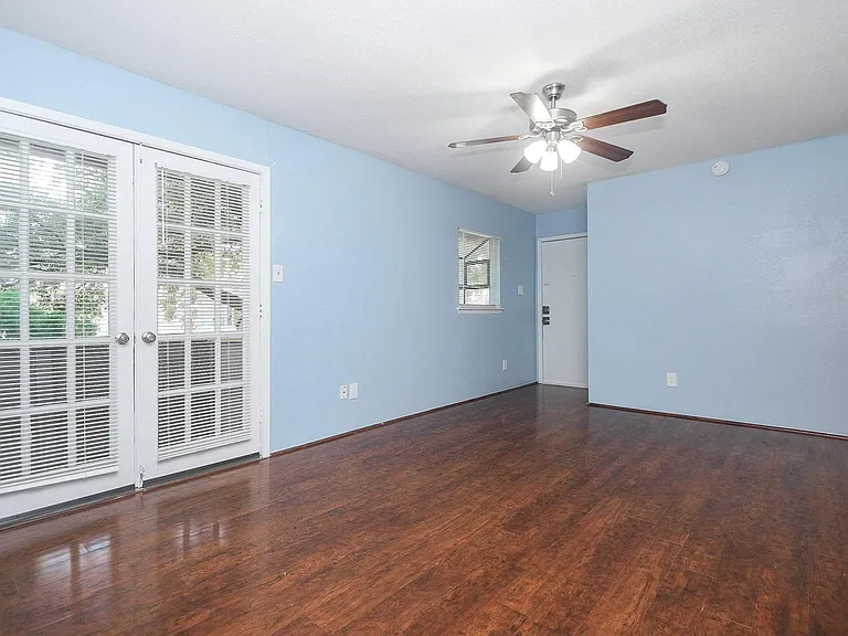 10603 S Wilcrest Dr #41 — Photo 7