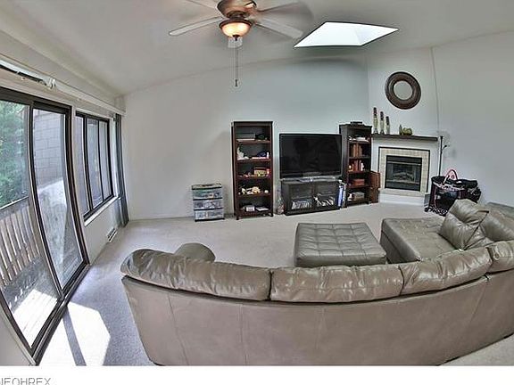 5th image of 2270 Pine Top Ct