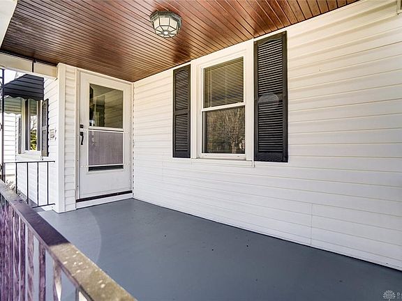 2nd image of 2638 Ferncliff Ave