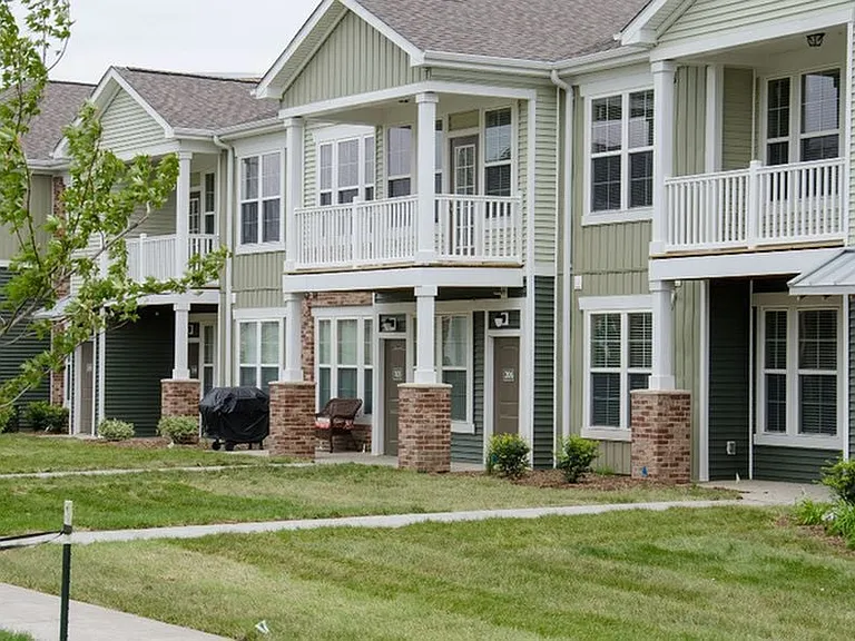Prairie Grass at Waukee — Photo 8
