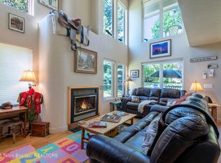482 Shadowbrook Ln #6, Driggs, ID 83422