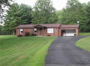 372 Redcut Lodge Rd, Latrobe, PA 15650