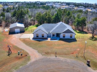 5771 Willow Ln, Guthrie, OK 73044