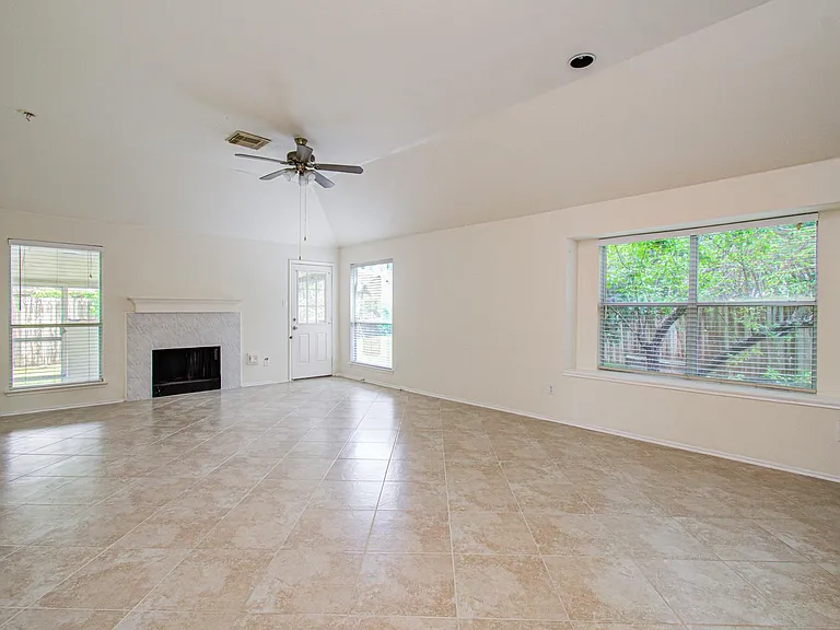 11714 Sweet Willow Ct — Photo 15