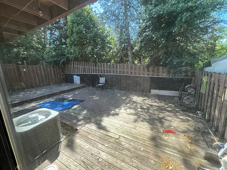 9217 Easton Ct — Photo 22