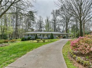 3239 Fairfax Dr, Charlotte, NC 28209