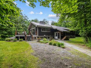 42 Hemlock Rd, Stowe, VT 05672