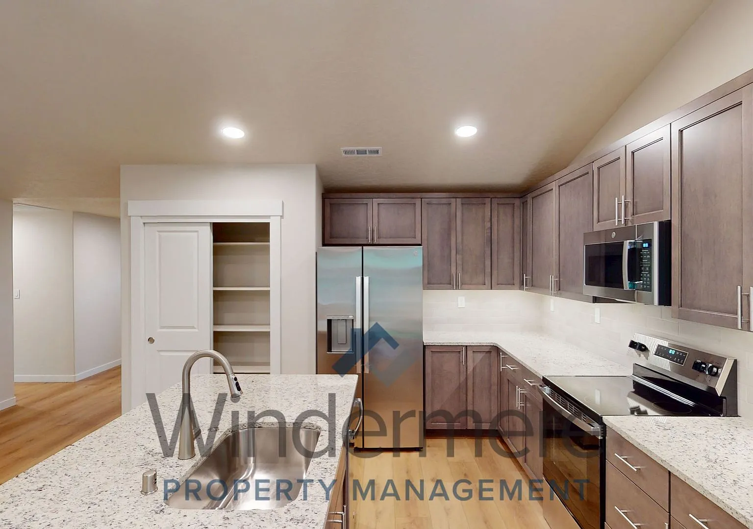 637 Kingbird Ct - New Construction! — Photo 4