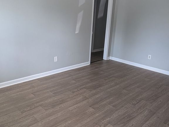 3rd image of 269 Murray Rd SW #269