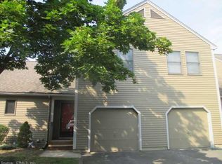 17 Elm Mdws, Enfield, CT 06082