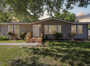 1132 W McLean Ave, Flint, MI